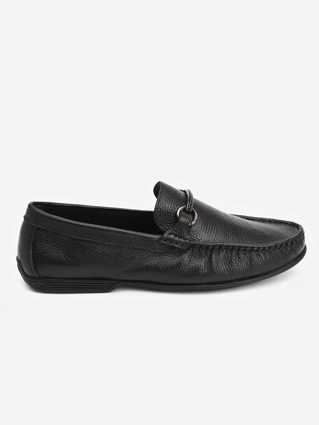 Delco's Everyday Comfort, Stylishly Easy