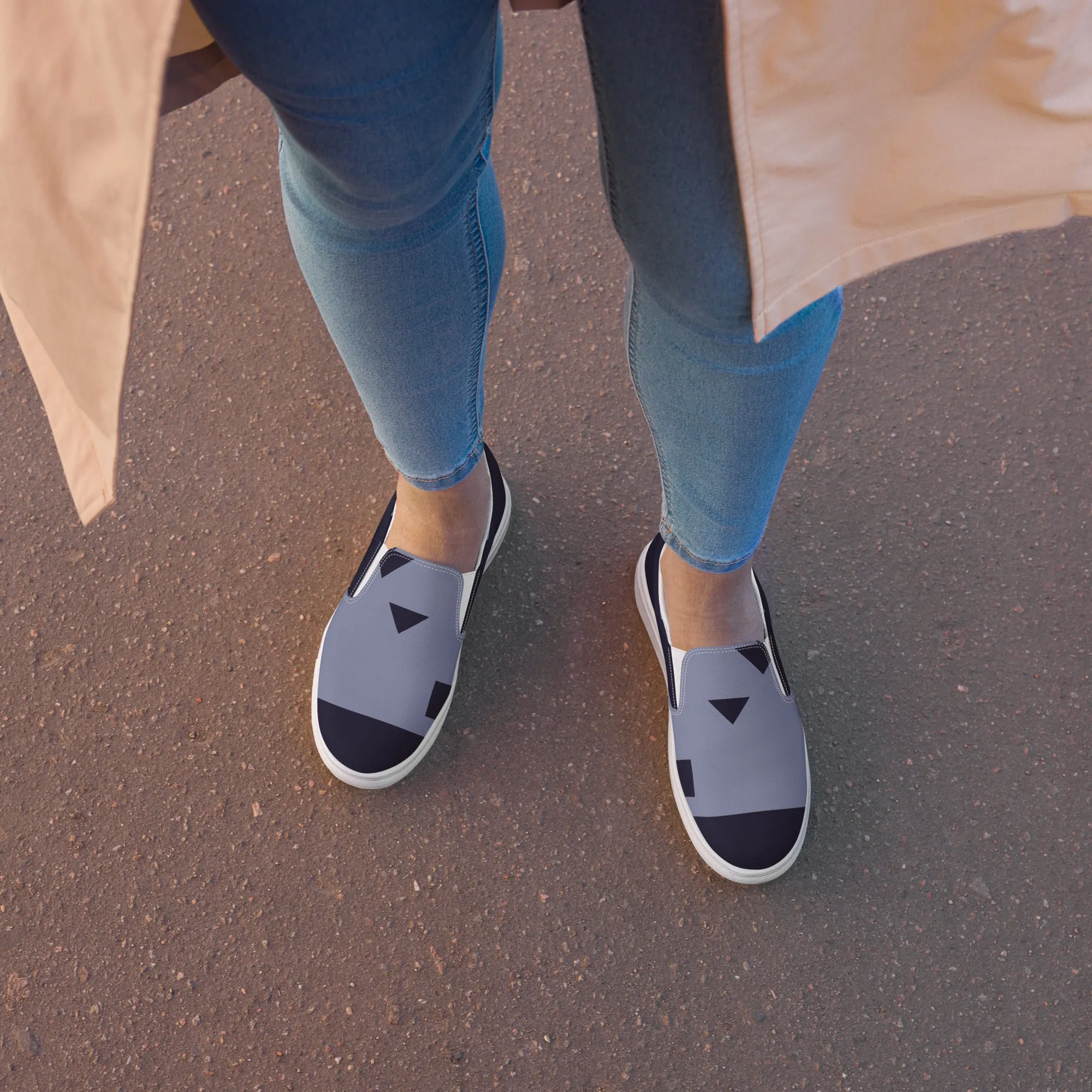 MISSING LINK Women's Slip-On Canvas Shoes