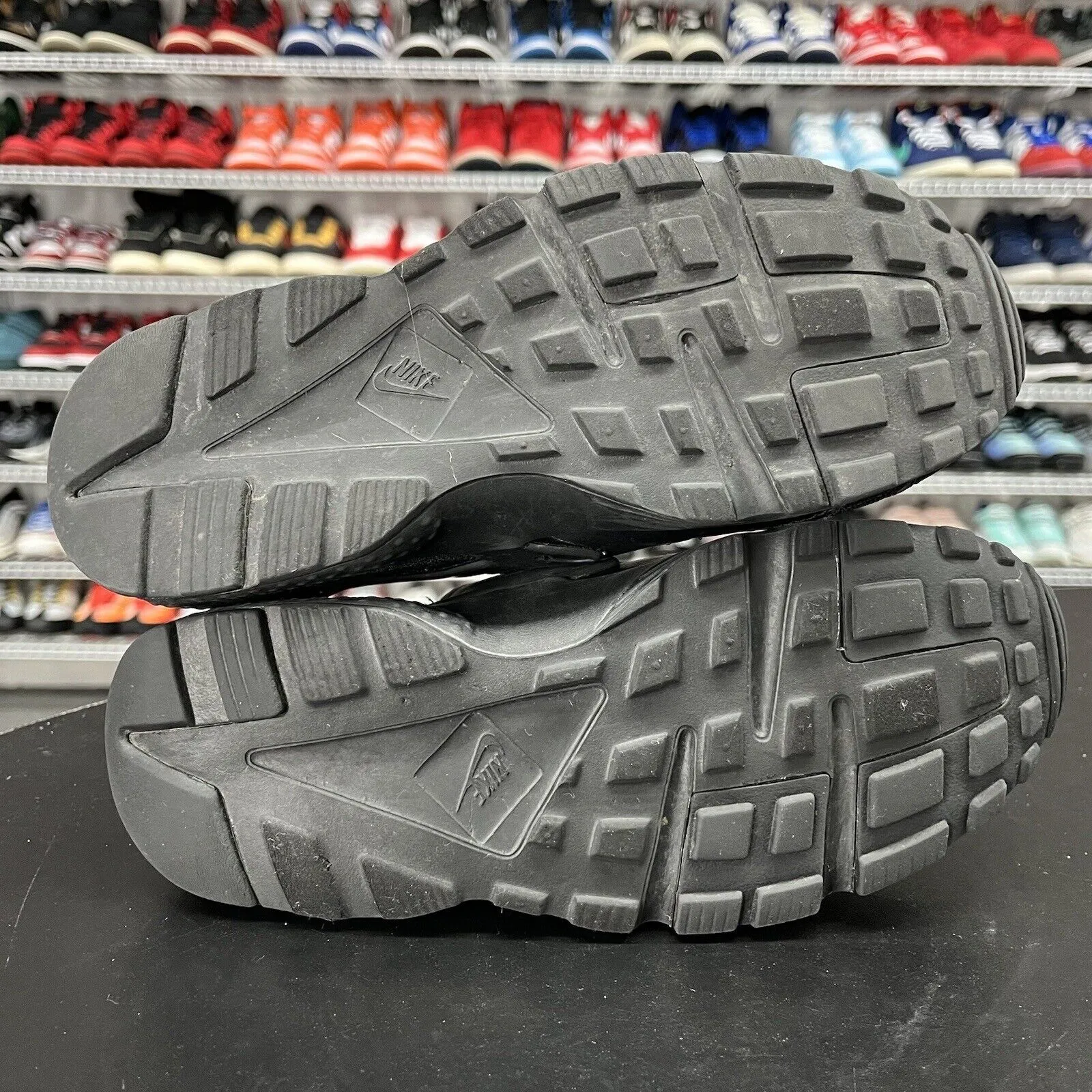 Nike Boys Huarache Run 654275-016 Black Running Shoes Sneakers Size 5Y