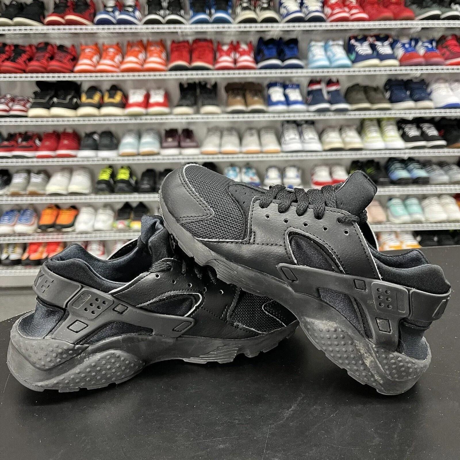 Nike Boys Huarache Run 654275-016 Black Running Shoes Sneakers Size 5Y