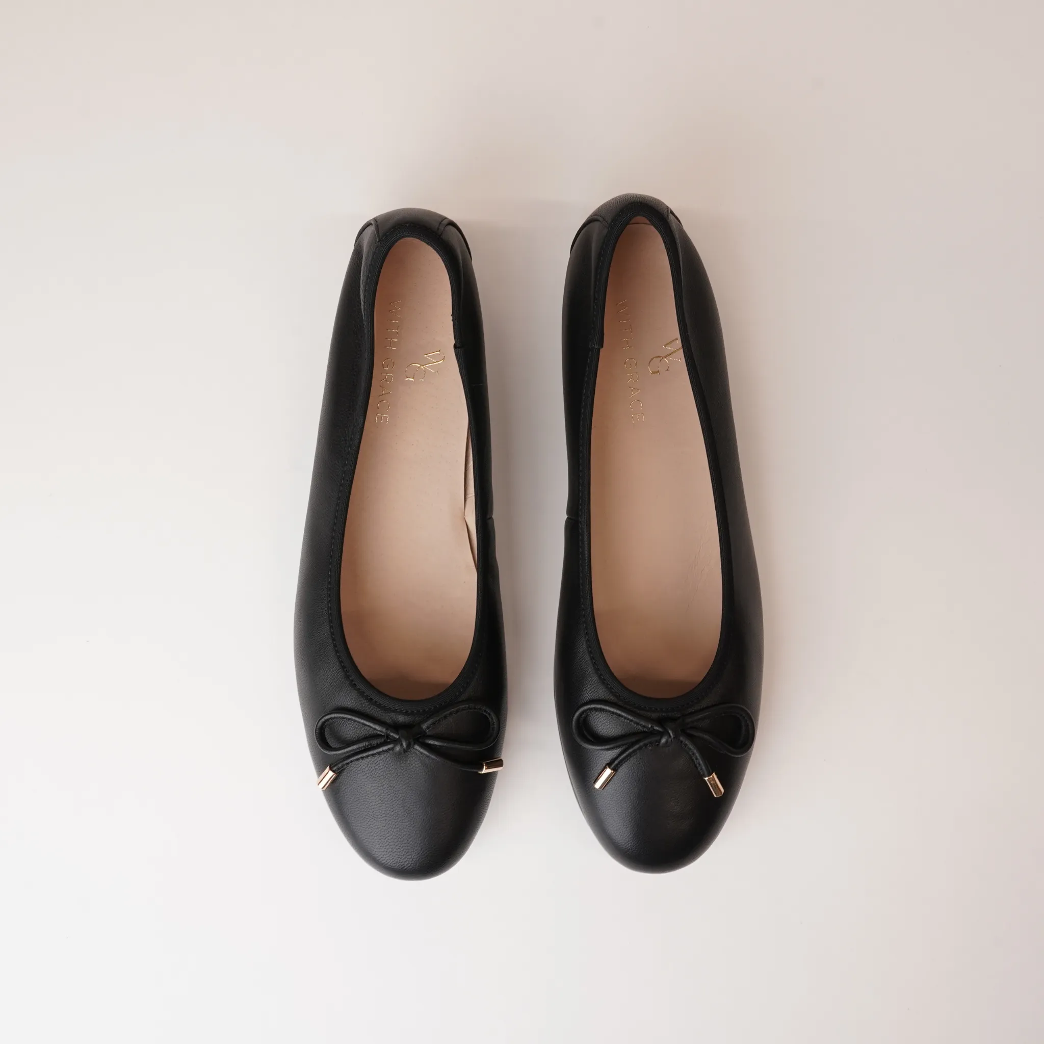 Picture Black Leather Ballet Flats