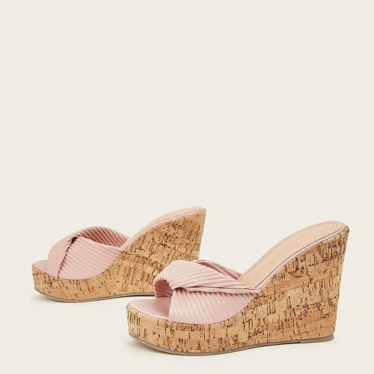 Wedge Wrinkle Sandals